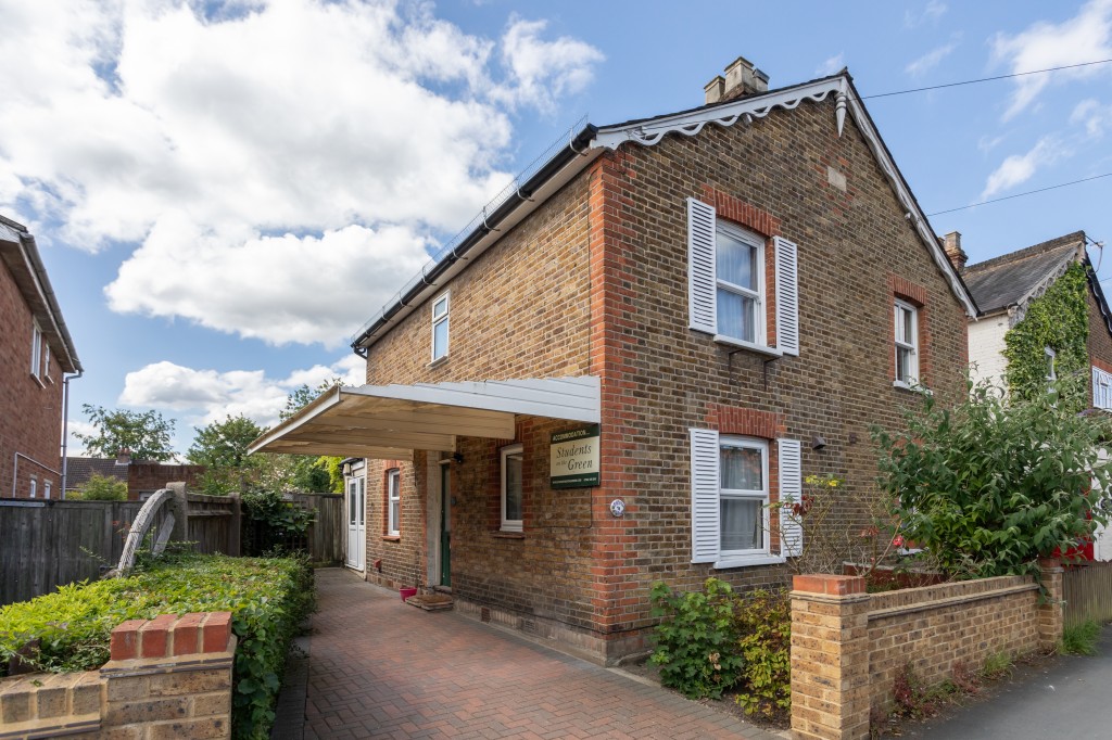 Bond Street, Englefield Green, 3 bedroom, SemiDetached