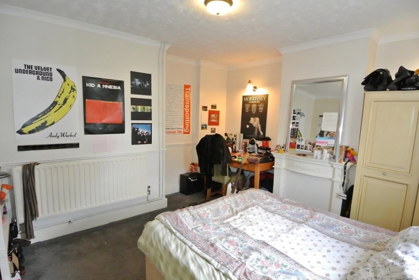 Images for Larchwood Drive, Englefield Green, Egham
