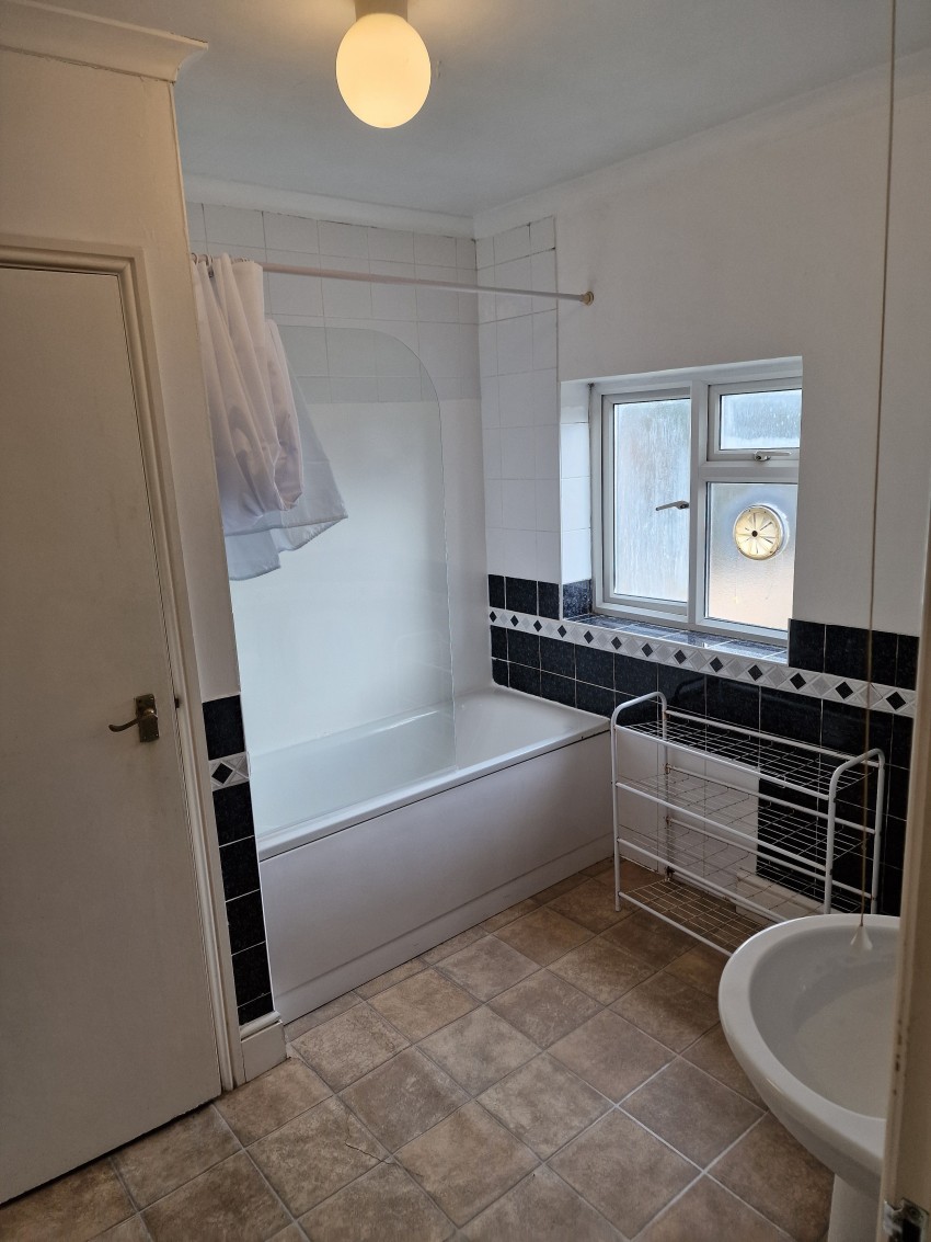 Images for Larchwood Drive, Englefield Green, Egham